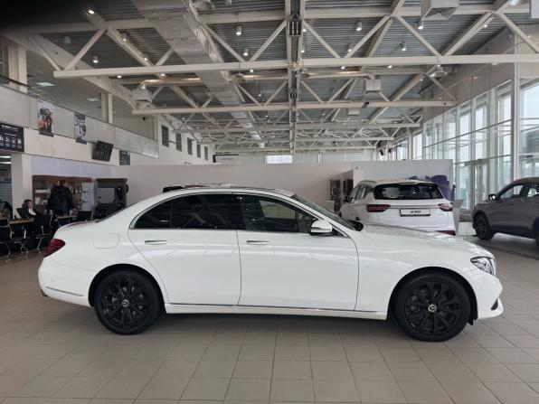 Mercedes-Benz E-Класс V (W213 S213 C238) с пробегом 2018 года, цена 3 524 000 рублей, 80762 км, седан, Автокод Объявления