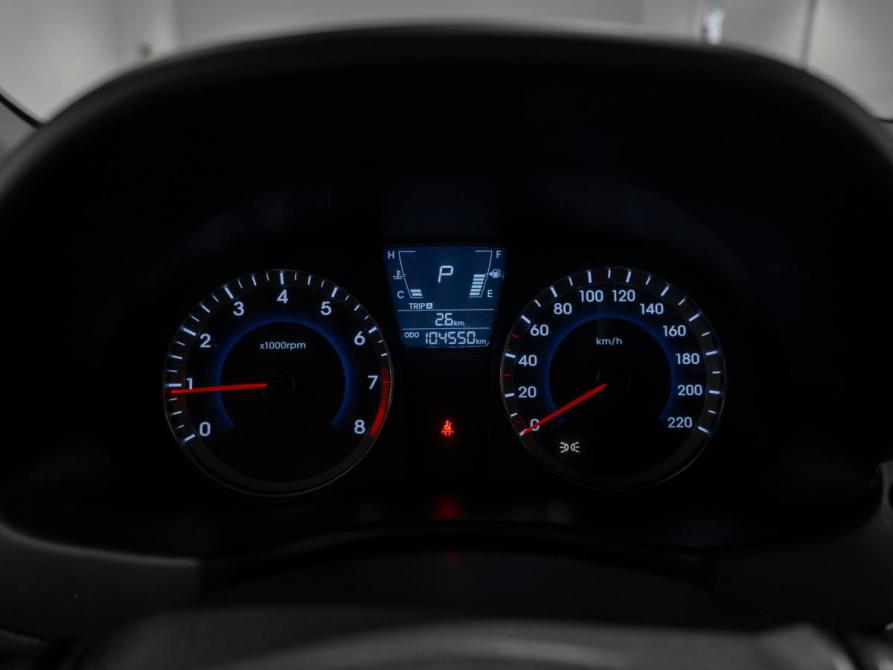 Hyundai Solaris I Москва  - изображение 11