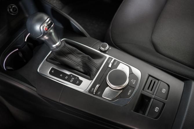 Audi A3 III (8V) Рестайлинг с пробегом 2020 года, цена 2 180 000 рублей, 70000 км, седан, Автокод Объявления