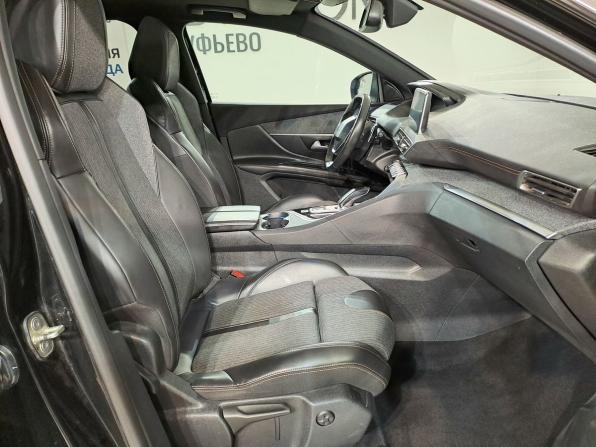 Peugeot 5008 II Рестайлинг с пробегом 2018 года, цена 2 170 000 рублей, 93968 км, внедорожник, Автокод Объявления