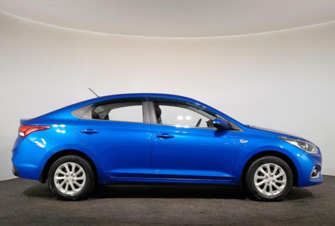 Hyundai Solaris II с пробегом 2018 года, цена 1 250 000 рублей, 123103 км, седан, Автокод Объявления