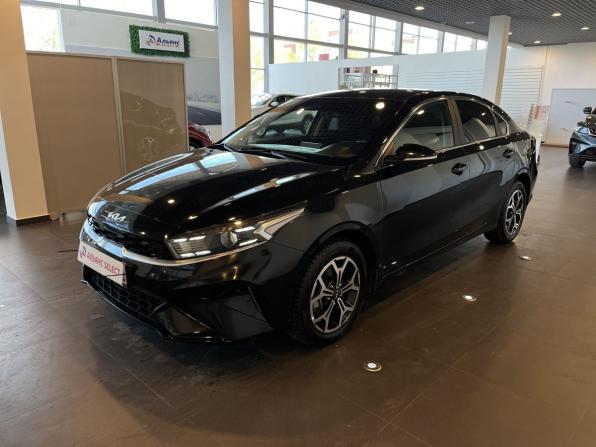 Kia Cerato IV Рестайлинг с пробегом 2021 года, цена 2 040 000 рублей, 131294 км, седан, Автокод Объявления