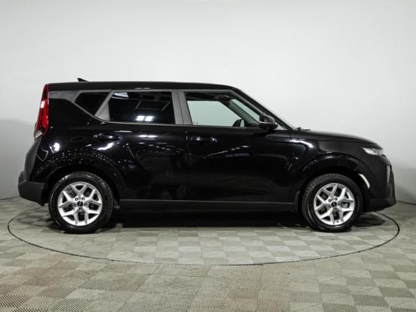 Kia Soul III с пробегом 2022 года, цена 1 979 777 рублей, 4828 км, хэтчбек, Автокод Объявления