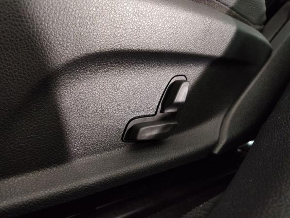 Mercedes-Benz E-Класс V (W213 S213 C238) Рестайлинг с пробегом 2020 года, цена 4 053 000 рублей, 85130 км, седан, Автокод Объявления
