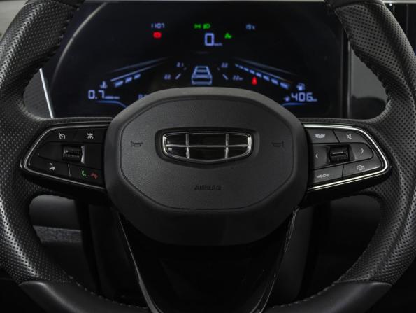 Geely Coolray I Рестайлинг с пробегом 2023 года, цена 2 198 000 рублей, 31635 км, внедорожник, Автокод Объявления