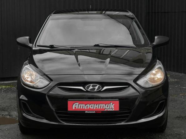 Hyundai Solaris I с пробегом 2014 года, цена 820 000 рублей, 219756 км, седан, Автокод Объявления