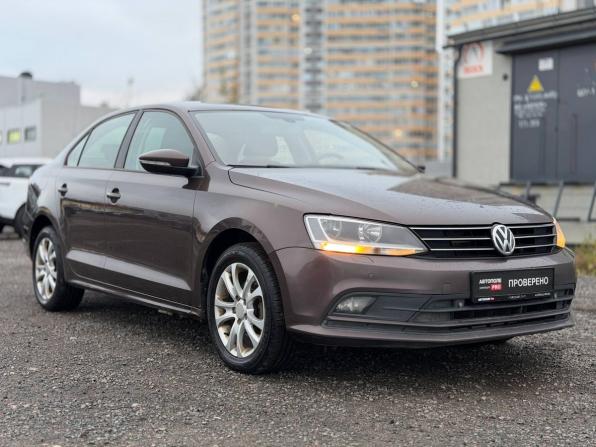 Volkswagen Jetta VI Рестайлинг с пробегом 2016 года, цена 865 000 рублей, 248000 км, седан, Автокод Объявления