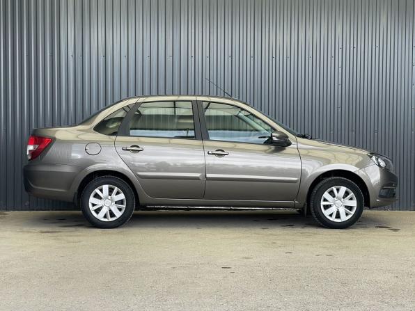 Lada (ВАЗ) Granta I Рестайлинг с пробегом 2021 года, цена 667 000 рублей, 53299 км, седан, Автокод Объявления