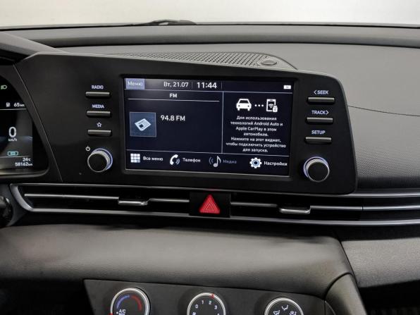 Hyundai Elantra VII (CN7) с пробегом 2022 года, цена 2 035 000 рублей, 58162 км, седан, Автокод Объявления