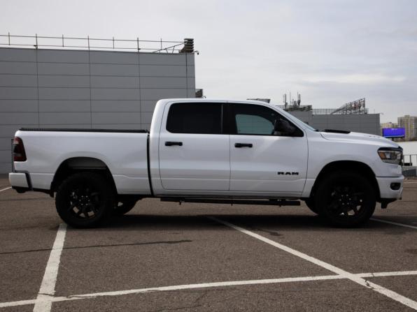 Ram 1500 V с пробегом 2023 года, цена 7 799 000 рублей, 46760 км, offers.body_type.unknown, Автокод Объявления