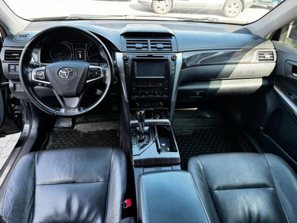 Toyota Camry VII (XV50) Рестайлинг с пробегом 2015 года, цена 1 515 000 рублей, 254203 км, седан, Автокод Объявления