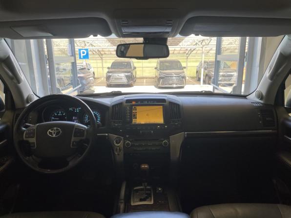 Toyota Land Cruiser 200 Series с пробегом 2010 года, цена 2 870 000 рублей, 236000 км, внедорожник, Автокод Объявления