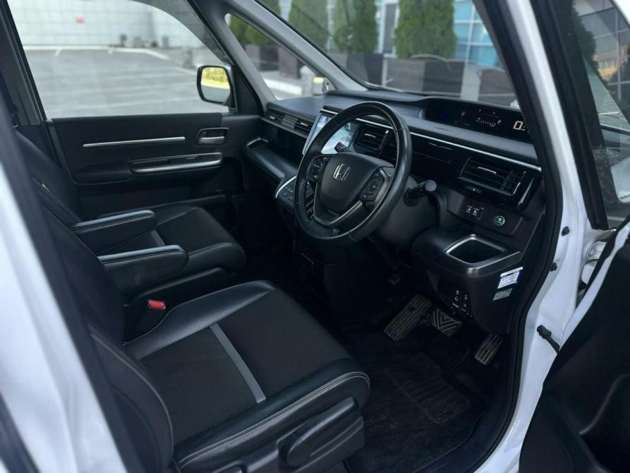 Honda Stepwgn V Рестайлинг Уфа  - изображение 7