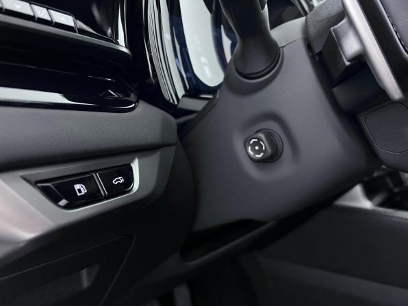 Lexus RX V с пробегом 2026 года, цена 8 190 000 рублей, 20 км, внедорожник, Автокод Объявления