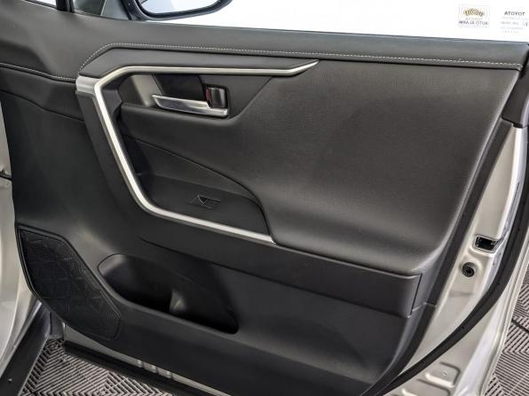 Toyota RAV4 V (XA50) с пробегом 2022 года, цена 3 500 000 рублей, 70149 км, внедорожник, Автокод Объявления