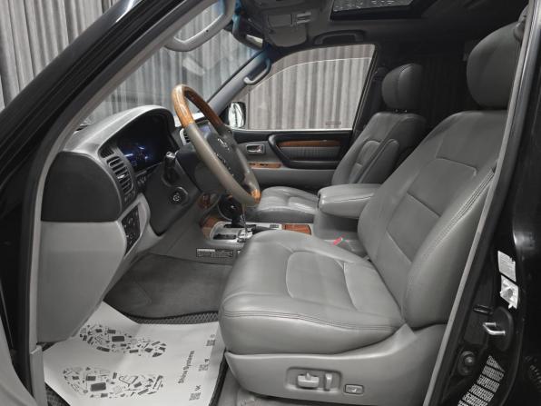 Lexus LX II Рестайлинг с пробегом 2003 года, цена 1 925 000 рублей, 306000 км, внедорожник, Автокод Объявления