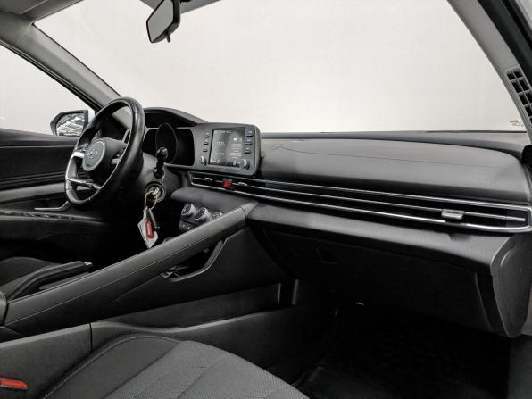 Hyundai Elantra VII (CN7) с пробегом 2021 года, цена 1 880 000 рублей, 79653 км, седан, Автокод Объявления