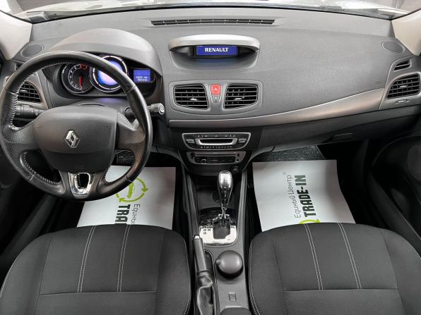 Renault Megane III Рестайлинг 2 с пробегом 2014 года, цена 895 000 рублей, 132575 км, хэтчбек, Автокод Объявления