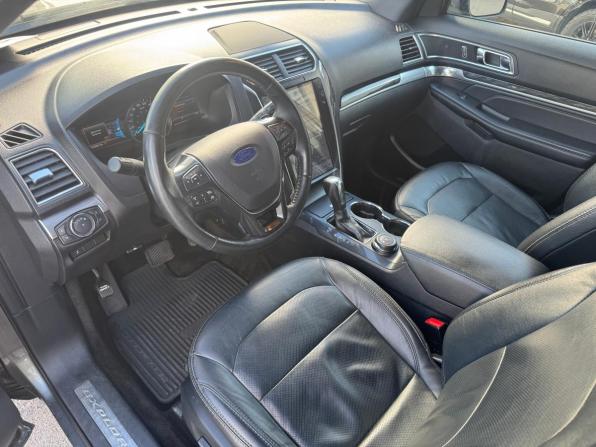 Ford Explorer V Рестайлинг с пробегом 2018 года, цена 2 399 000 рублей, 208300 км, внедорожник, Автокод Объявления