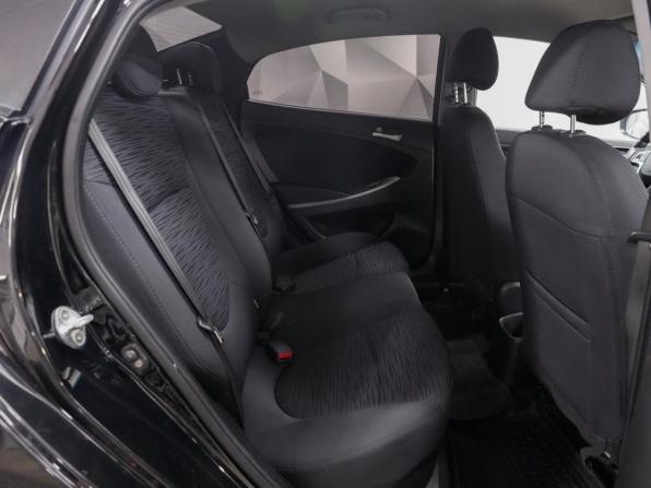 Hyundai Solaris I Рестайлинг с пробегом 2014 года, цена 858 000 рублей, 185000 км, седан, Автокод Объявления