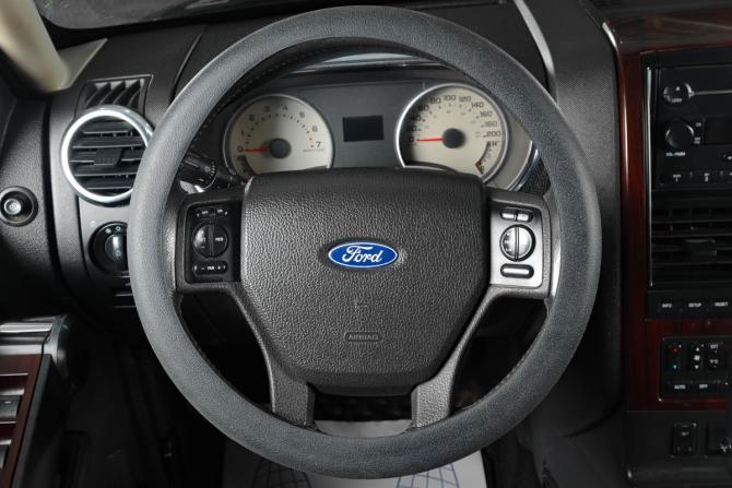 Ford Explorer IV с пробегом 2007 года, цена 1 329 000 рублей, 213000 км, внедорожник, Автокод Объявления