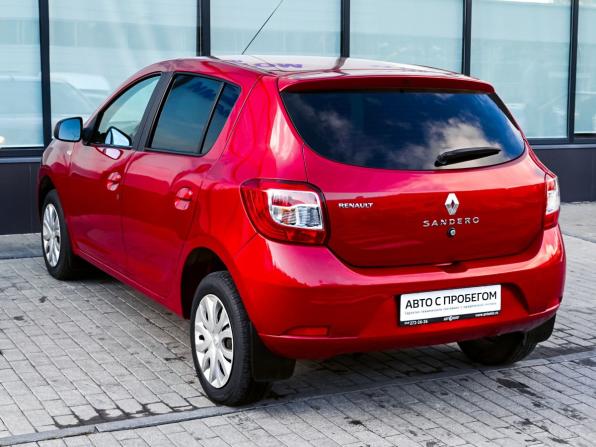 Renault Sandero II с пробегом 2014 года, цена 550 000 рублей, 119435 км, хэтчбек, Автокод Объявления