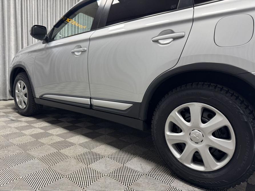 Mitsubishi Outlander III Рестайлинг 2 Стерлитамак  - изображение 11