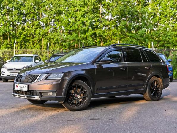 Skoda Octavia III (A7) Рестайлинг с пробегом 2017 года, цена 1 999 000 рублей, 191197 км, универсал, Автокод Объявления