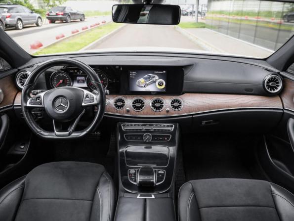 Mercedes-Benz E-Класс V (W213 S213 C238) с пробегом 2016 года, цена 2 149 000 рублей, 222068 км, седан, Автокод Объявления