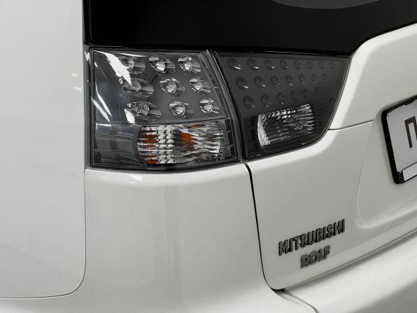 Mitsubishi Outlander II Рестайлинг с пробегом 2011 года, цена 965 000 рублей, 256000 км, внедорожник, Автокод Объявления
