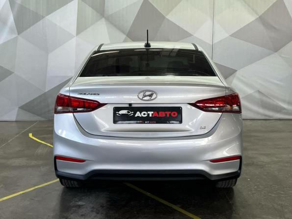 Hyundai Solaris II с пробегом 2017 года, цена 1 116 000 рублей, 147210 км, седан, Автокод Объявления