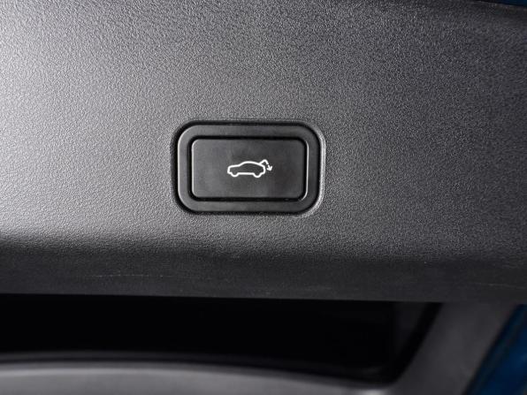 Geely Monjaro I с пробегом 2023 года, цена 3 149 000 рублей, 50085 км, внедорожник, Автокод Объявления