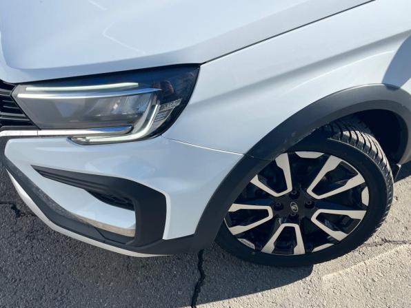 Lada (ВАЗ) Vesta I Рестайлинг (NG) с пробегом 2024 года, цена 1 450 000 рублей, 40000 км, универсал, Автокод Объявления