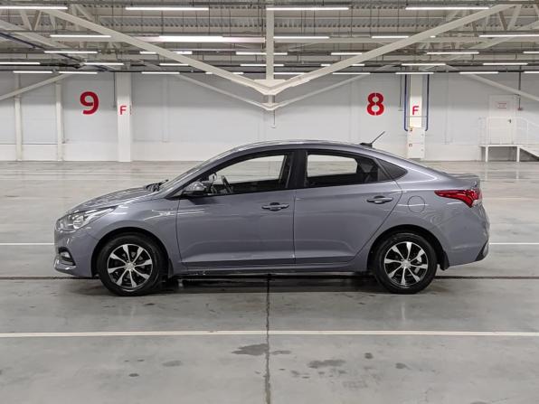 Hyundai Solaris II с пробегом 2017 года, цена 1 370 000 рублей, 95875 км, седан, Автокод Объявления
