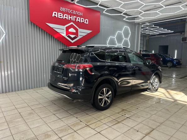 Toyota RAV4 IV (XA40) Рестайлинг с пробегом 2017 года, цена 2 447 000 рублей, 133707 км, внедорожник, Автокод Объявления