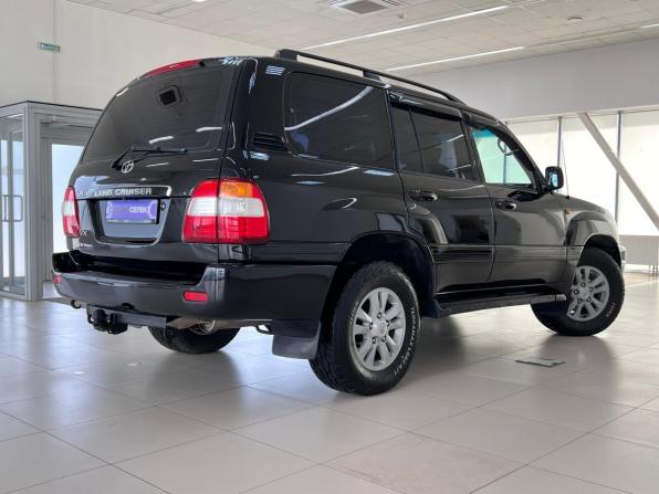 Toyota Land Cruiser 100 Series Рестайлинг 2 с пробегом 2006 года, цена 2 650 000 рублей, 300672 км, внедорожник, Автокод Объявления