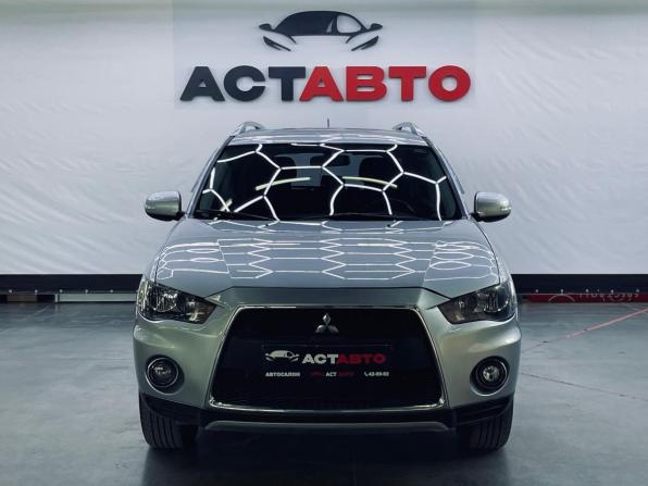 Mitsubishi Outlander II Рестайлинг с пробегом 2010 года, цена 1 190 000 рублей, 247477 км, внедорожник, Автокод Объявления