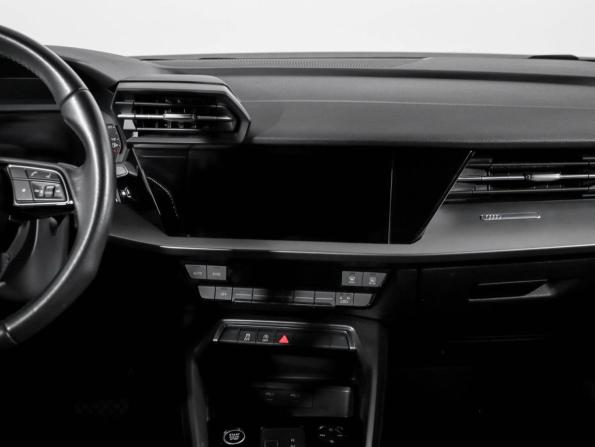 Audi A3 IV (8Y) с пробегом 2021 года, цена 2 750 000 рублей, 38814 км, седан, Автокод Объявления