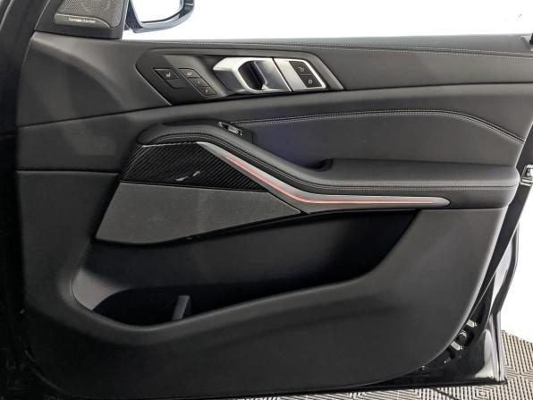 BMW X7 I (G07) Рестайлинг с пробегом 2024 года, цена 14 850 000 рублей, 5158 км, внедорожник, Автокод Объявления