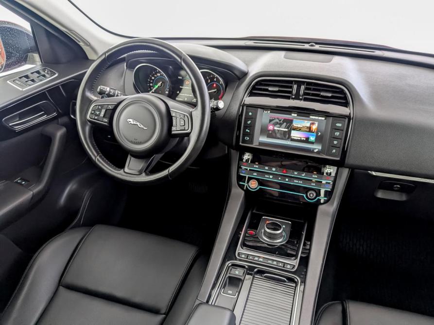 Jaguar F-Pace I Москва  - изображение 29