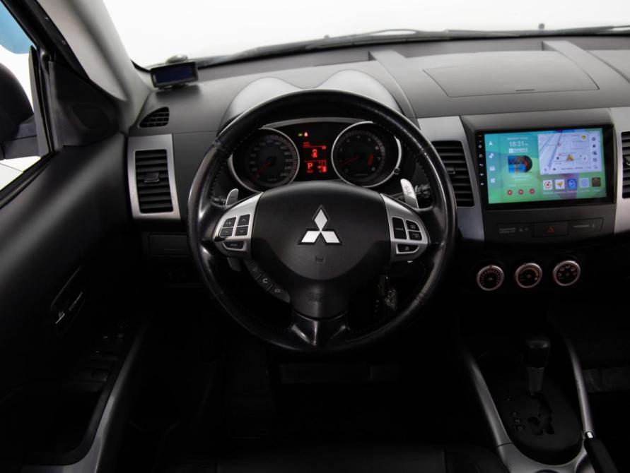 Mitsubishi Outlander II Санкт-Петербург  - изображение 11