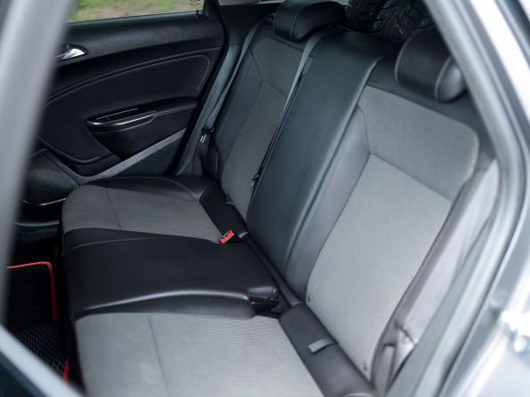 Opel Astra J с пробегом 2012 года, цена 719 000 рублей, 141000 км, универсал, Автокод Объявления