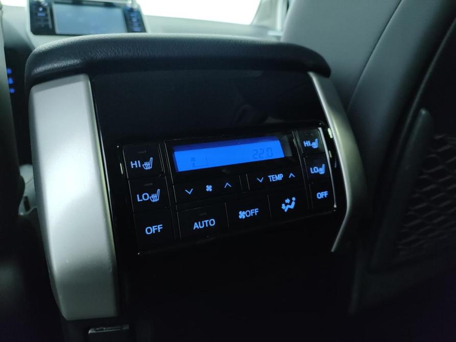 Toyota Land Cruiser Prado 150 Series Рестайлинг 2 Ростов-на-Дону  - изображение 21