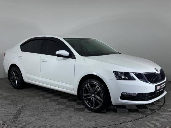 Skoda Octavia III (A7) Рестайлинг с пробегом 2018 года, цена 1 695 000 рублей, 76100 км, лифтбек, Автокод Объявления
