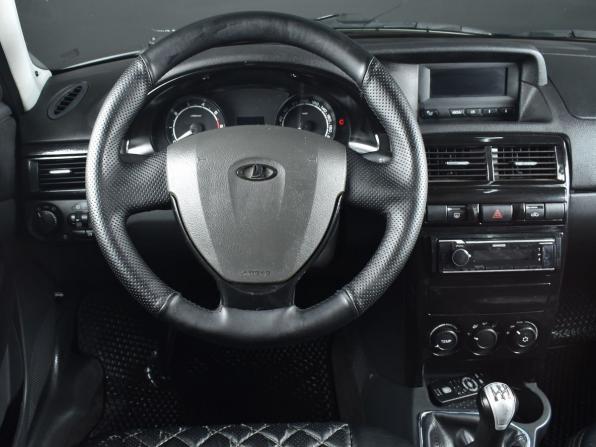 Lada (ВАЗ) Priora I Рестайлинг с пробегом 2015 года, цена 549 995 рублей, 112231 км, седан, Автокод Объявления