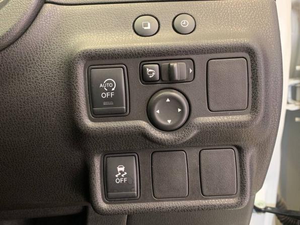 Nissan Note II с пробегом 2015 года, цена 1 200 000 рублей, 169254 км, хэтчбек, Автокод Объявления