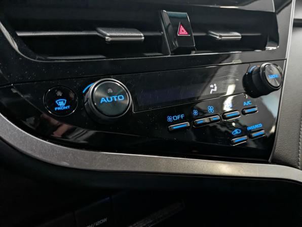 Toyota Camry VIII (XV70) Рестайлинг с пробегом 2021 года, цена 2 775 000 рублей, 170661 км, седан, Автокод Объявления