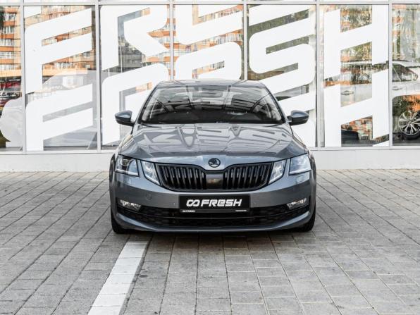 Skoda Octavia III (A7) Рестайлинг с пробегом 2019 года, цена 1 907 000 рублей, 144561 км, лифтбек, Автокод Объявления