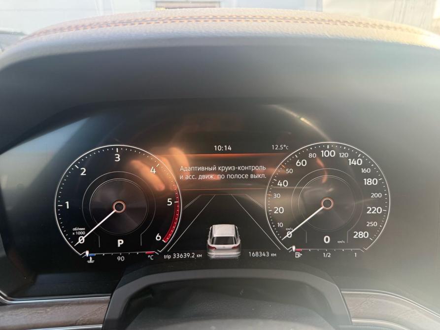 Volkswagen Touareg III Санкт-Петербург  - изображение 9