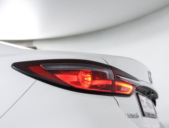 Mazda 6 III (GJ) Рестайлинг 2 с пробегом 2019 года, цена 2 725 000 рублей, 96075 км, седан, Автокод Объявления